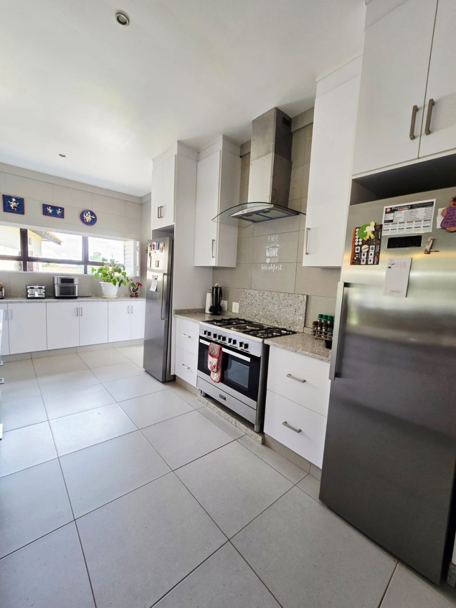 3 Bedroom Property for Sale in Wilkoppies North West